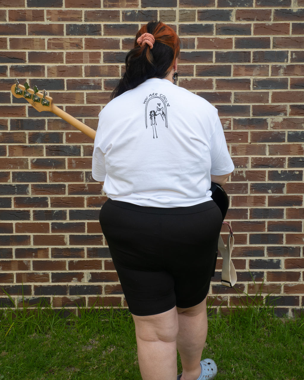 Helpful Clever Horse Tee